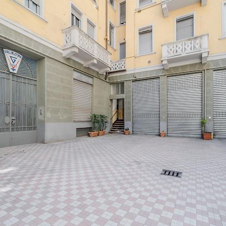Lovely Apartment In Milano-Porta Romana W/ Balcony Eksteriør billede