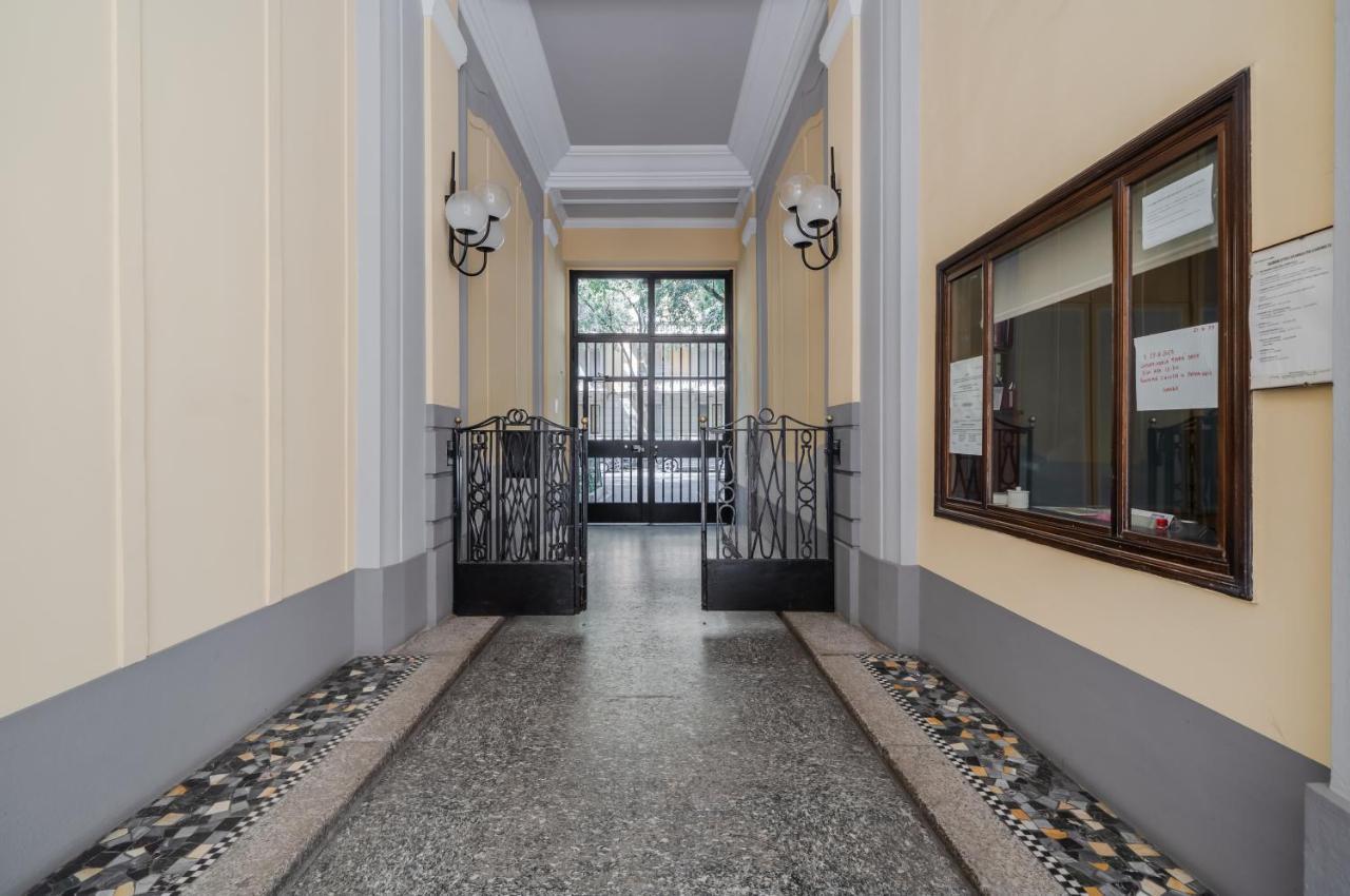 Lovely Apartment In Milano-Porta Romana W/ Balcony Eksteriør billede